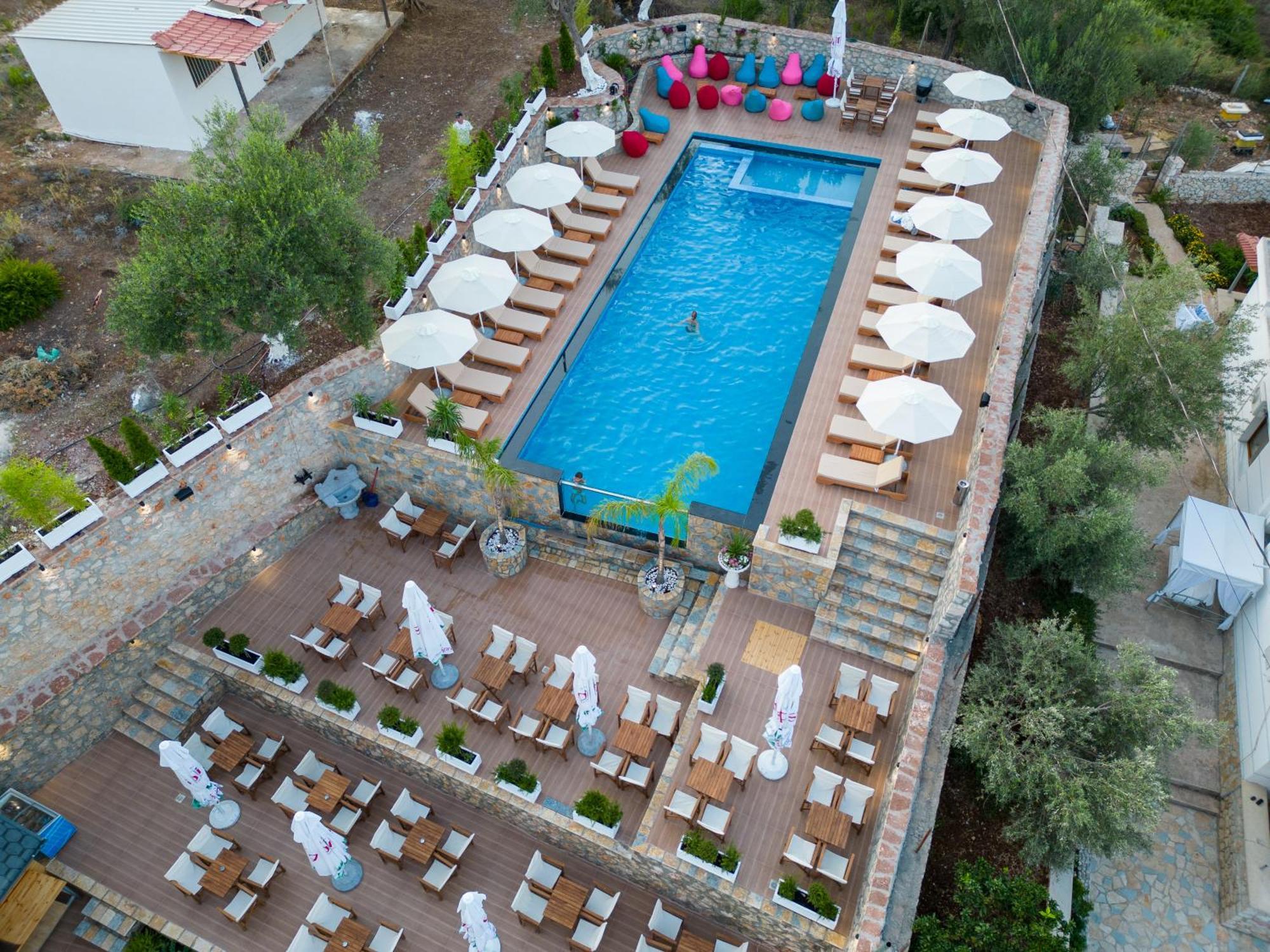 Hotel Memaj Ксамил Екстериор снимка